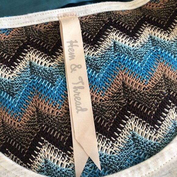 HEM & THREAD Ivory Front Blue Brown Back Knit Round Neck Tank Top Size Small - Picture 6 of 9